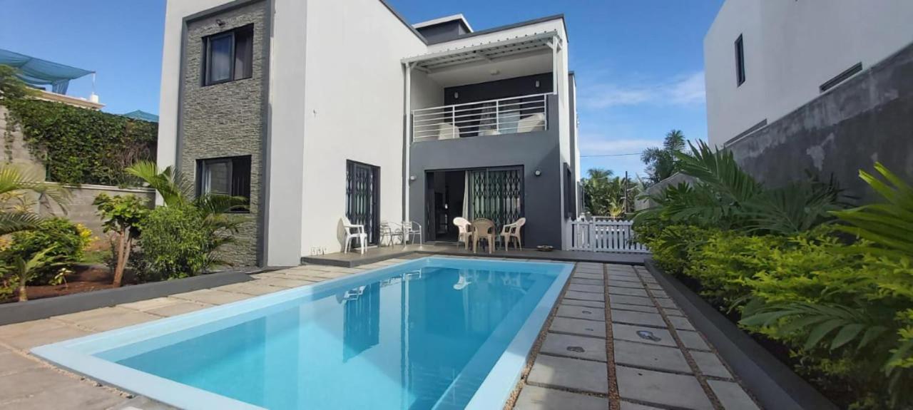 Villa Beautiful House With Private Pool In Mauritius Albion Exterior foto